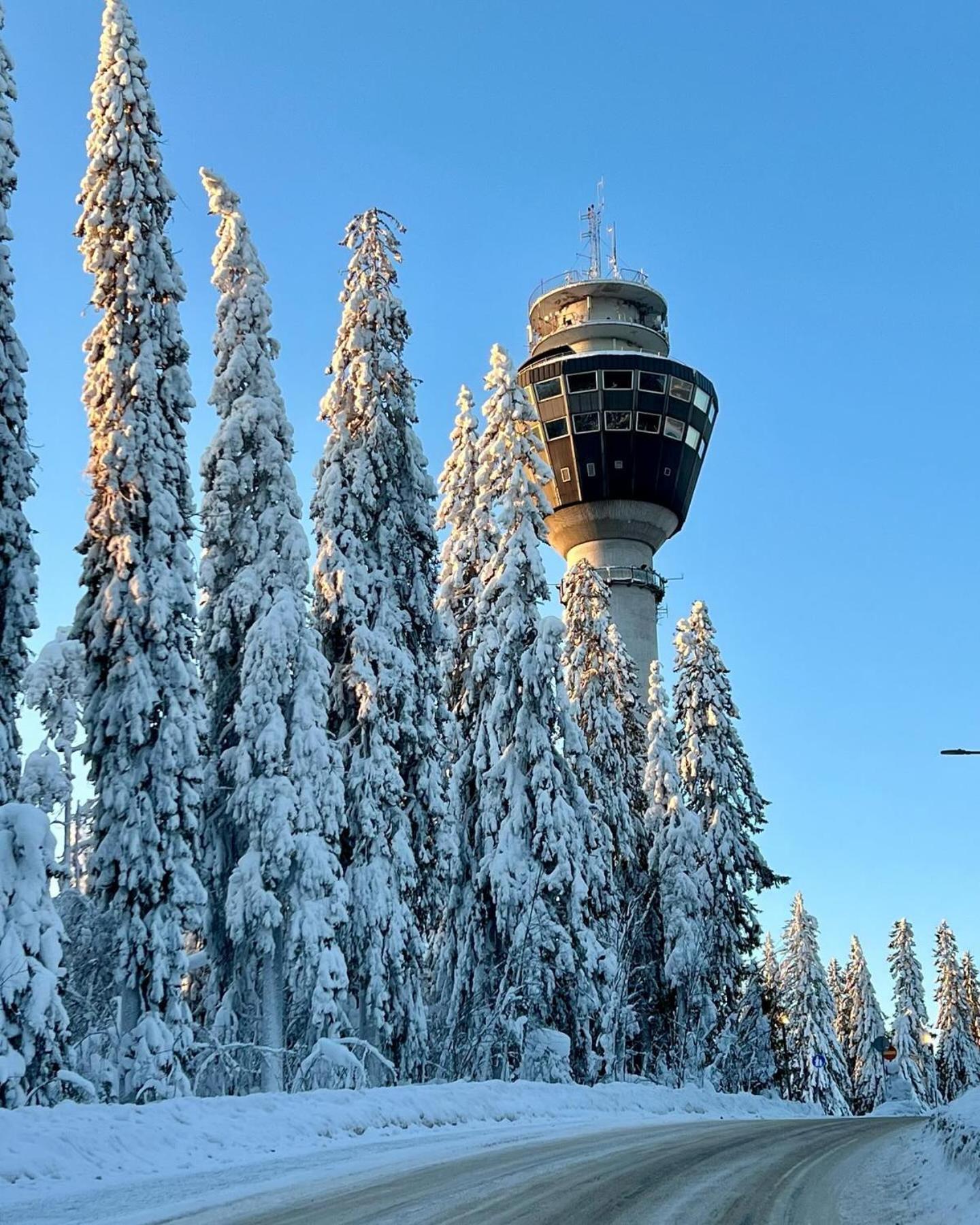 Mukava Saunallinen Kaksio Omalla Sisaeaenkaeynnillae Ja Ilmaisella Autopaikalla Kuopio Esterno foto